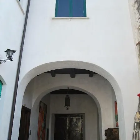 Pozzo Dei Desideri フィシャーノ