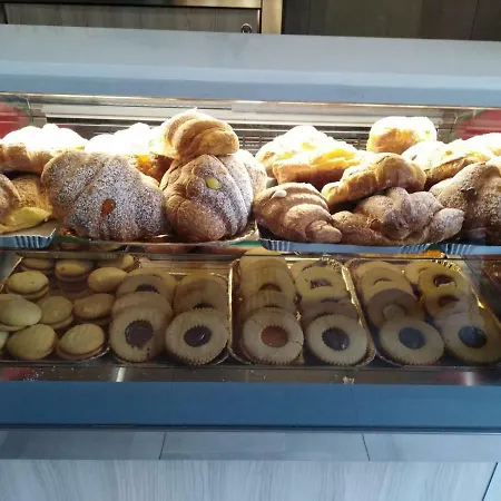 ベッド・アンド・ブレックファスト Pozzo Dei Desideri フィシャーノ